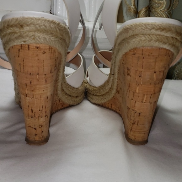 Charles David 7 White & Silver Wedges - Picture 5 of 8